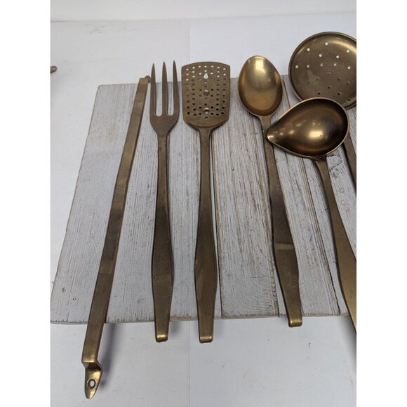 Brass Vintage Set 6 Utensils With Hanger Strainer Ladle Spatula French Country - Picture 2 of 7